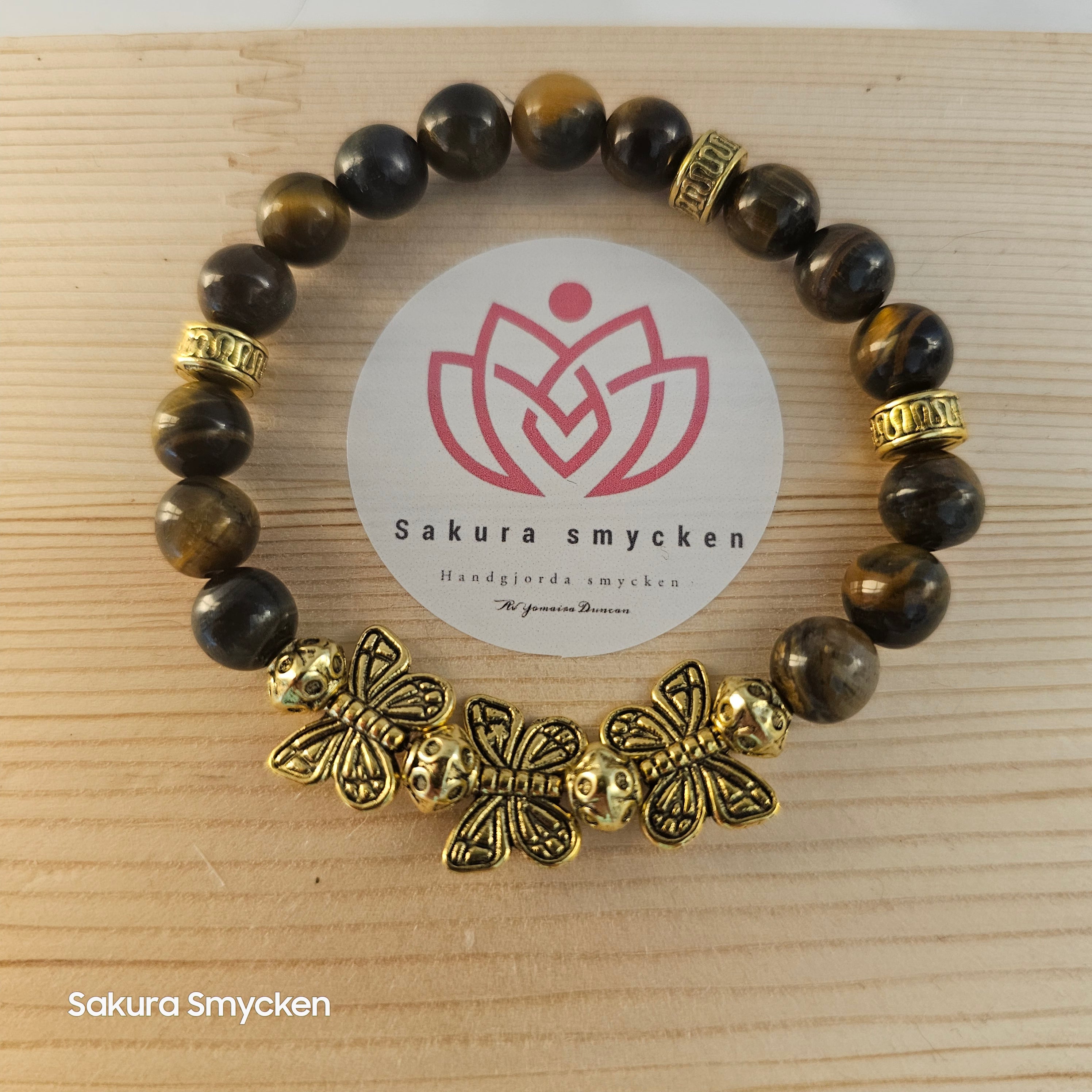 Tigeröga & Gyllene Fjärilar