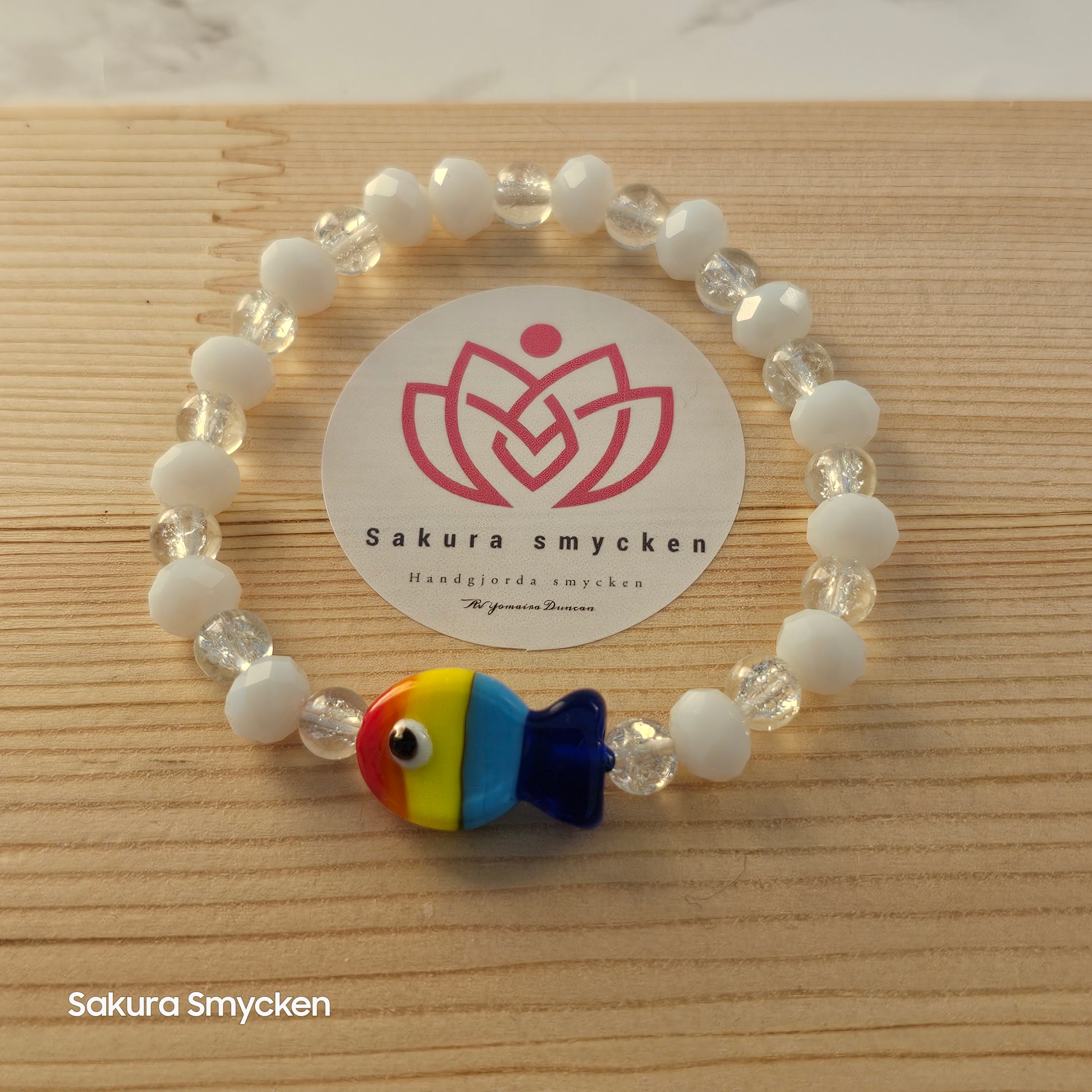 Regnbågsfisk armband