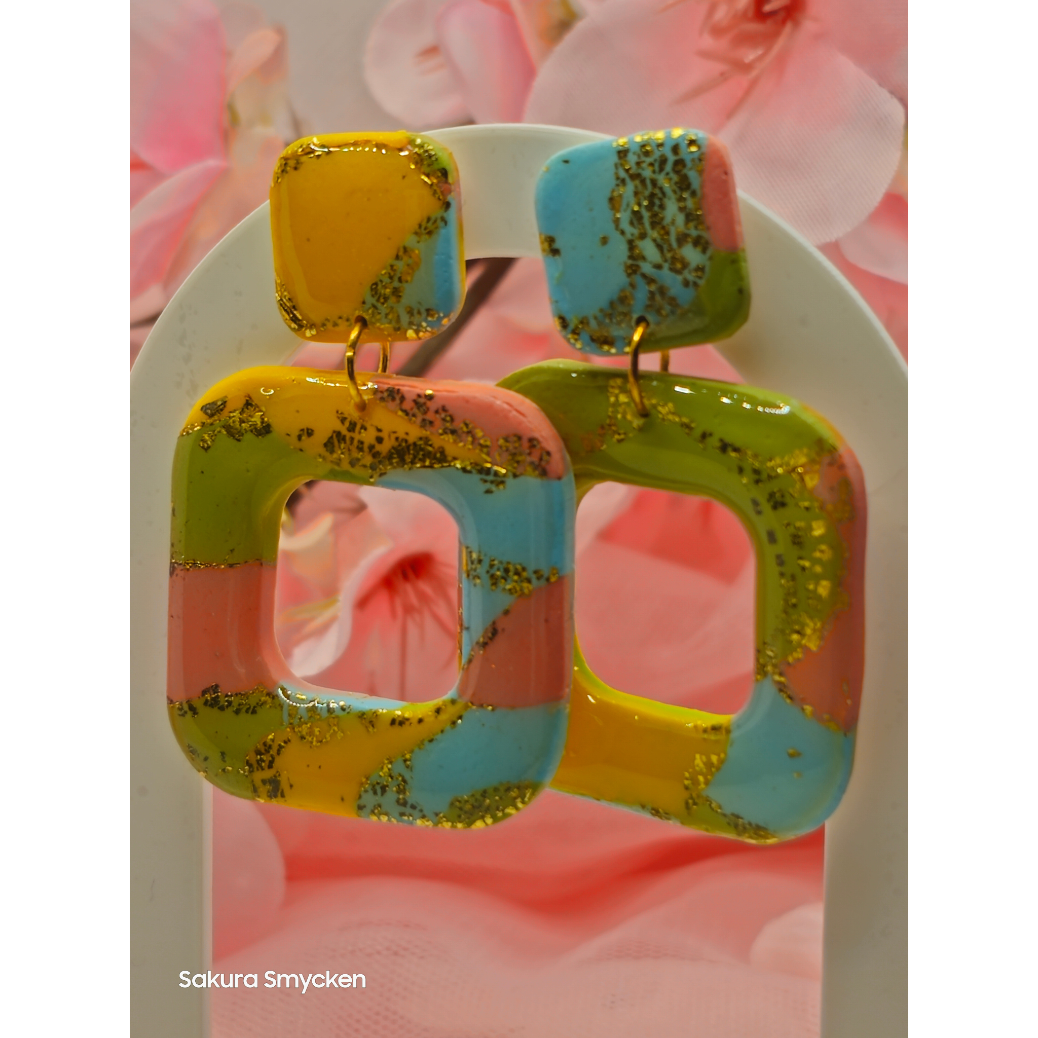 Färgstark Polymerlera med Epoxiglasyr